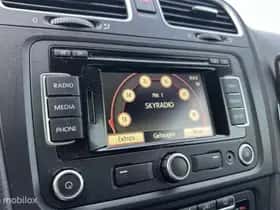 Volkswagen Golf (2011) thumbnail 18