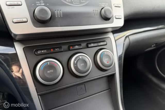 Mazda 6 (2013) thumbnail 16