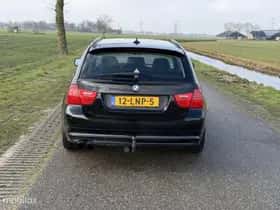 BMW 3-Serie (2010) thumbnail 12