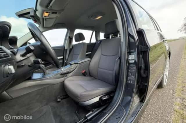 BMW 3-Serie (2010) thumbnail 14