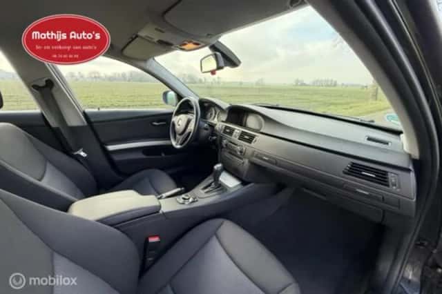 BMW 3-Serie (2010) thumbnail 4