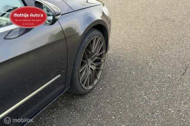 Volkswagen Passat (2014) thumbnail 5