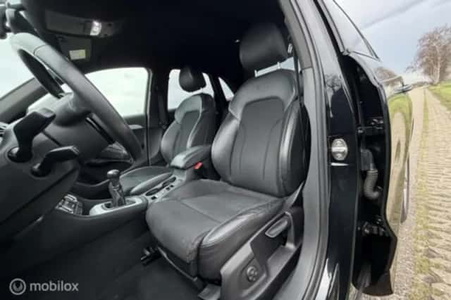 Audi Q3 (2014) thumbnail 14