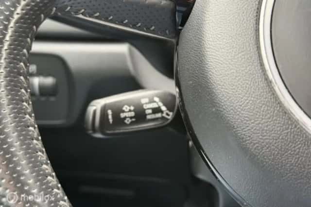 Audi Q3 (2014) thumbnail 16
