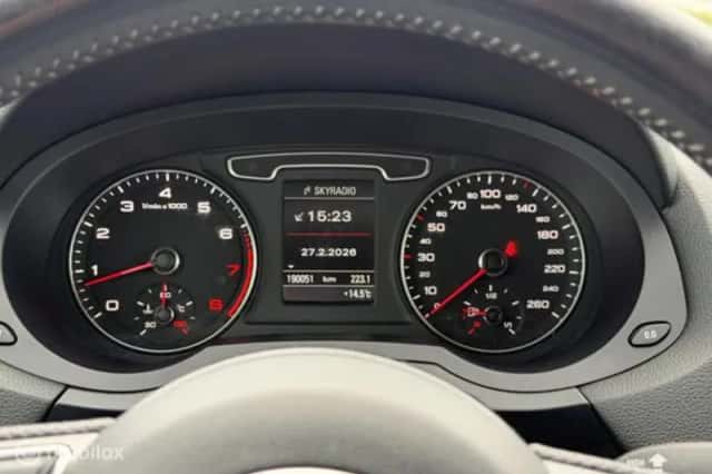 Audi Q3 (2014) thumbnail 19
