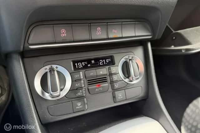 Audi Q3 (2014) thumbnail 20