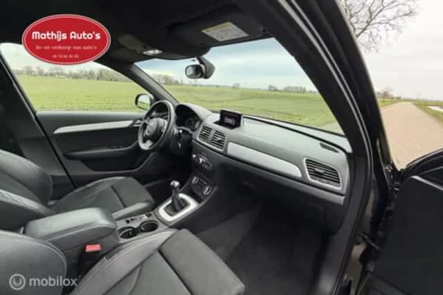 Audi Q3 (2014) thumbnail 4