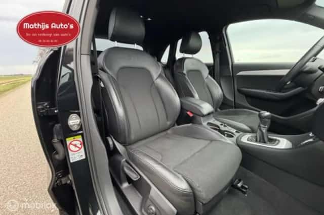 Audi Q3 (2014) thumbnail 5