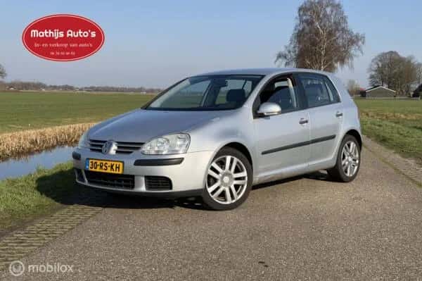 Volkswagen Golf (2005) — foto 1