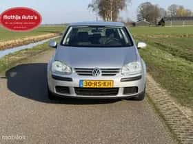 Volkswagen Golf (2005) thumbnail 2
