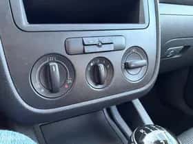 Volkswagen Golf (2005) thumbnail 17