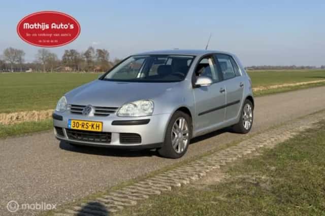Volkswagen Golf (2005) thumbnail 4