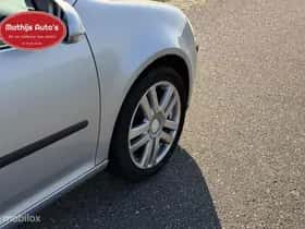 Volkswagen Golf (2005) thumbnail 5