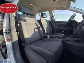 Volkswagen Golf (2005) thumbnail 7