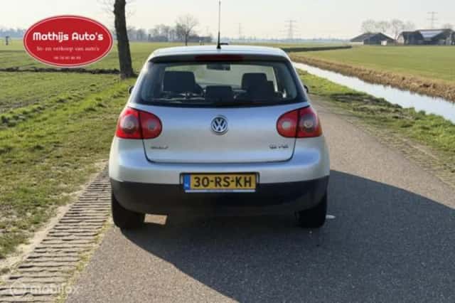 Volkswagen Golf (2005) thumbnail 8
