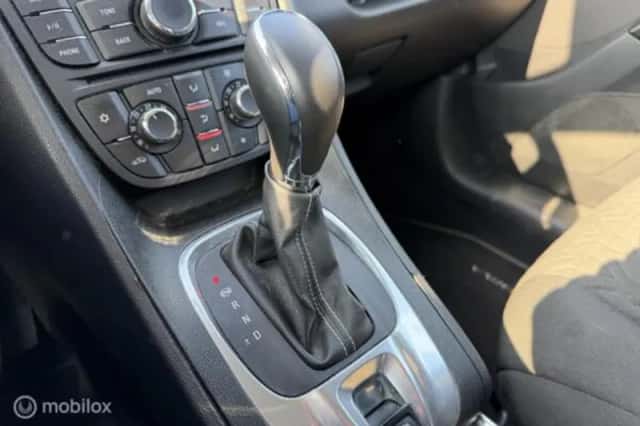 Opel Meriva (2016) thumbnail 22