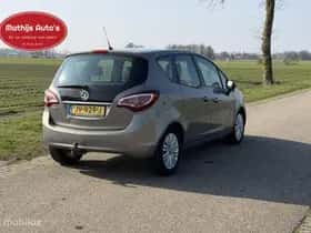 Opel Meriva (2016) thumbnail 5