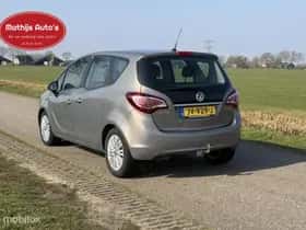 Opel Meriva (2016) thumbnail 9