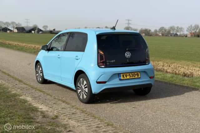 Volkswagen E-Up! (2016) thumbnail 11