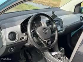 Volkswagen E-Up! (2016) thumbnail 14