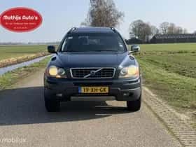 Volvo XC90 (2007) thumbnail 2