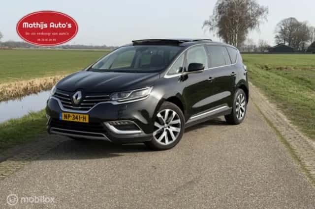 Renault Espace (2017) thumbnail 1