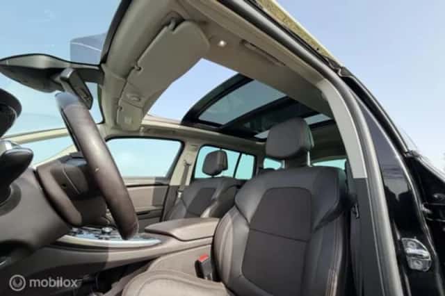 Renault Espace (2017) thumbnail 16