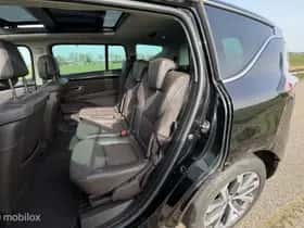 Renault Espace (2017) thumbnail 17
