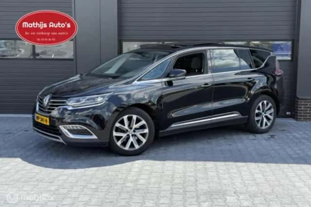 Renault Espace (2017) thumbnail 1