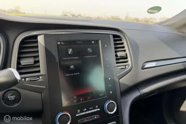 Renault Mégane (2022) thumbnail 28