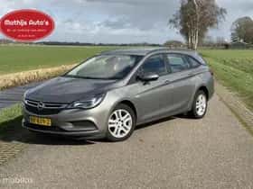 Opel Astra (2016)