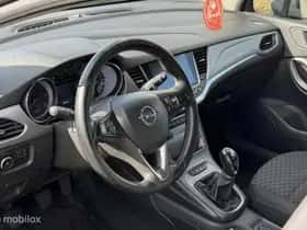 Opel Astra (2016) thumbnail 13