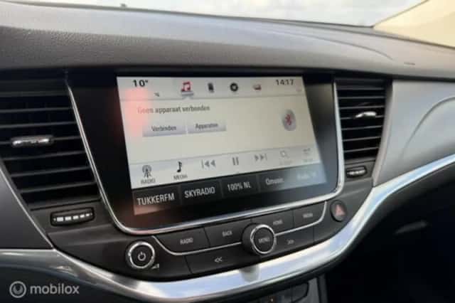 Opel Astra (2016) thumbnail 18