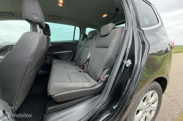 Opel Zafira (2019) thumbnail 11