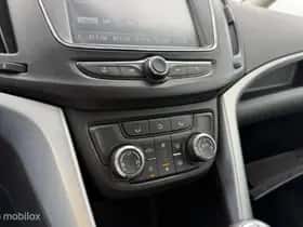 Opel Zafira (2019) thumbnail 18