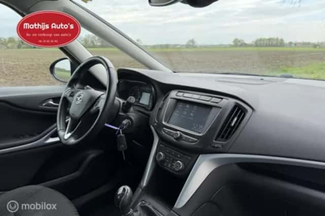 Opel Zafira (2019) thumbnail 7