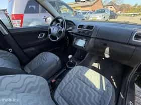 Škoda Fabia (2008) thumbnail 12