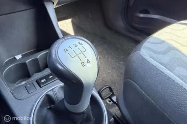Škoda Fabia (2008) thumbnail 17