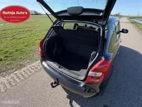 Škoda Fabia (2008) thumbnail 4