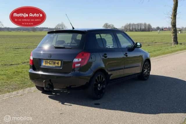 Škoda Fabia (2008) thumbnail 7