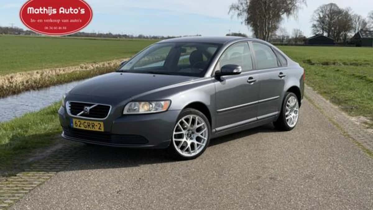 Volvo S40 (2009) — foto 1