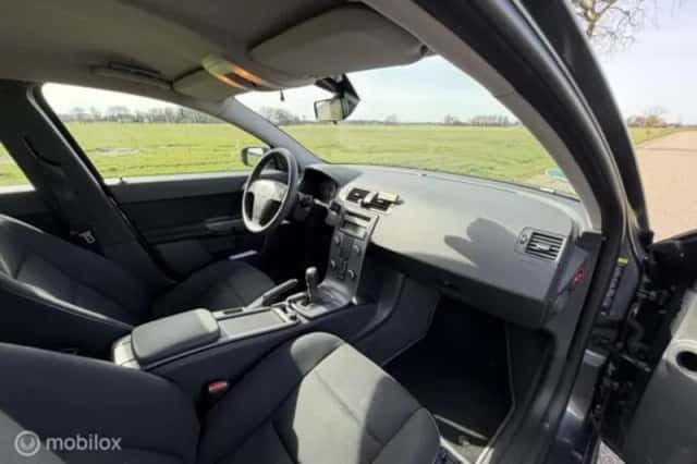 Volvo S40 (2009) thumbnail 12