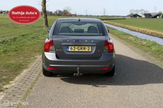 Volvo S40 (2009) thumbnail 5
