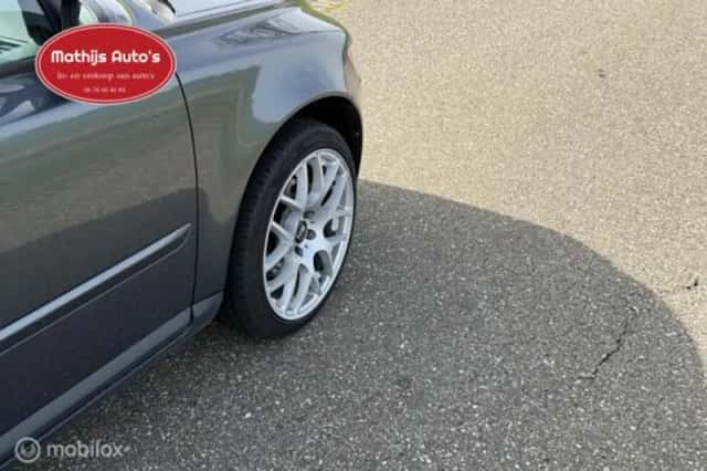 Volvo S40 (2009) thumbnail 6