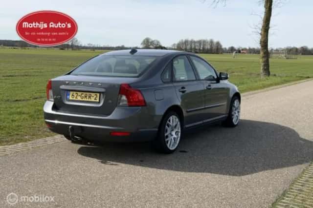 Volvo S40 (2009) thumbnail 9