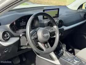 Audi Q2 (2018) thumbnail 16