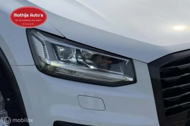 Audi Q2 (2018) thumbnail 9