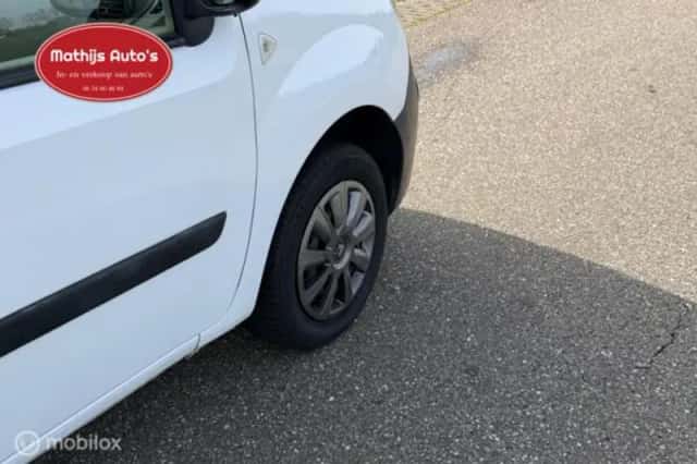 Renault Kangoo (2013) thumbnail 8
