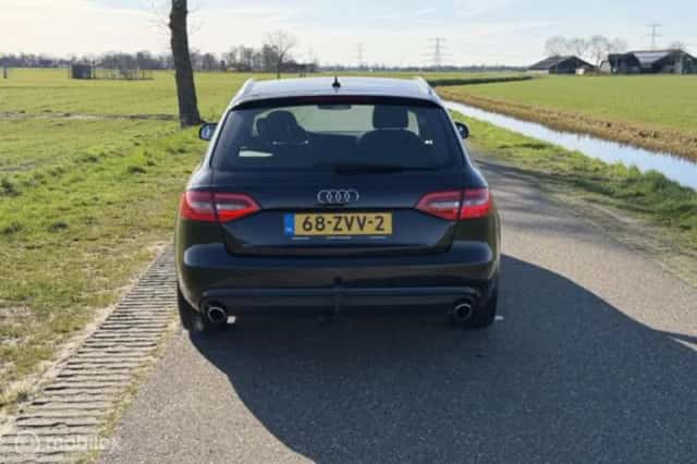 Audi A4 (2013) thumbnail 12