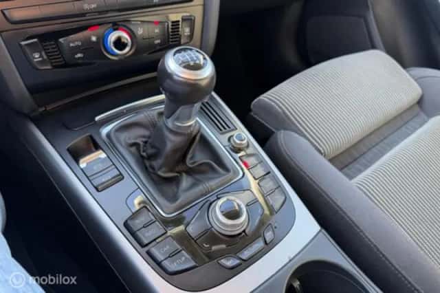 Audi A4 (2013) thumbnail 18